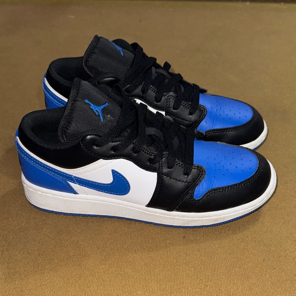 Nike Air Jordan Men's Sneakers - Black, Blue, and White